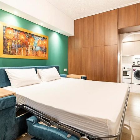 Cute Tiny Apartment In The Heart Of Flisvos Athene Buitenkant foto